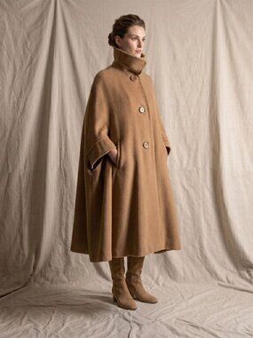 Vintage 1960s Camel Wool Cape Coat Dramatic Swing Collar Button Front Satin Line